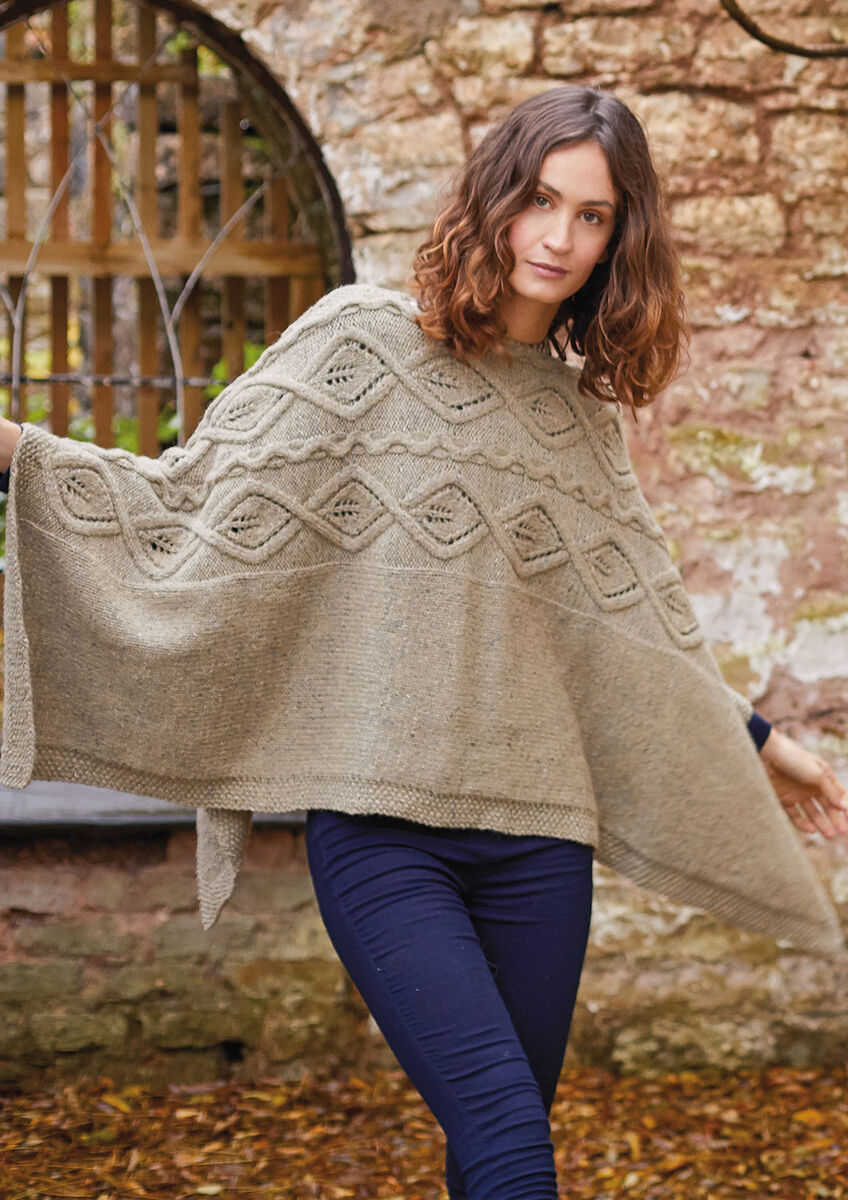 Aran hotsell poncho pattern