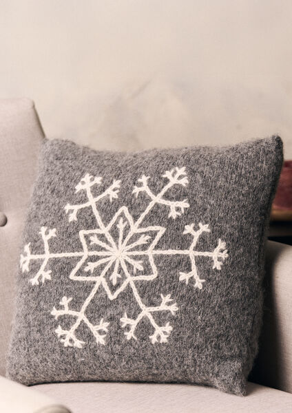 Snowfall Cushion Bundle